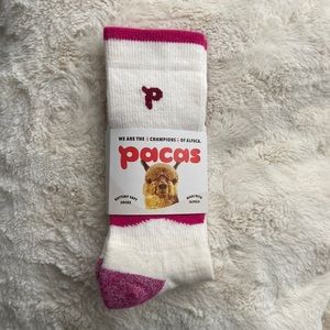 pacas socks